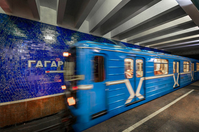 В самарском метро началась генеральная уборка подвижного состава