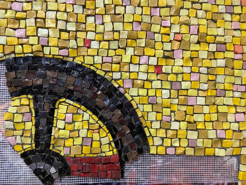 Реставрацию мозаичной стелы "Радость труда" в Тольятти планируют завершить осенью 2023 года