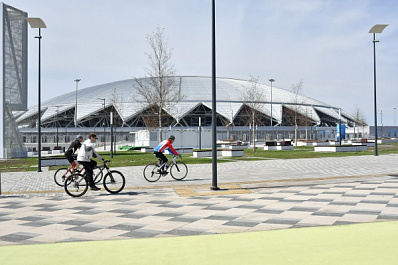 Дмитрий Азаров: "Территория у "Самара Арены" должна стать центром притяжения для сотен тысяч людей"