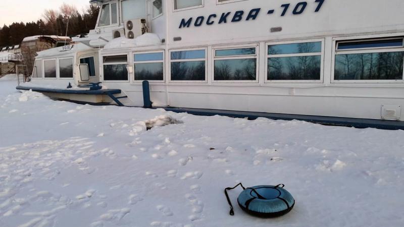 Спасатели Самарской области напомнили об опасности выхода на лед