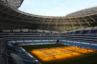 Поле Самара Арены готовят к заключительному матчу 2018 года