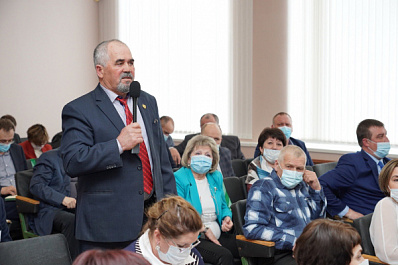 Губернатор обсудил с жителями Приволжского района восстановление усадьбы Самариных и ремонт ДК "Кристалл"