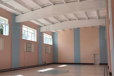 Школьники поселка Новоспасский будут заниматься физкультурой в обновленном спортзале 