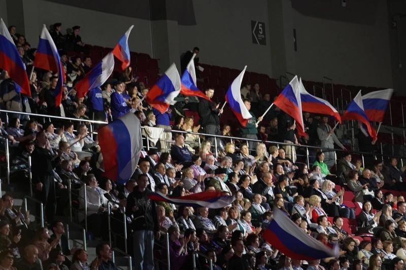 Самарцы отпраздновали 10-летие воссоединения Крыма с Россией