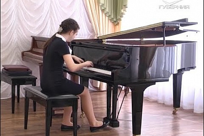 В Самаре учащиеся детских школ искусств принимают участие в музыкальном смотре-конкурсе профмастерства