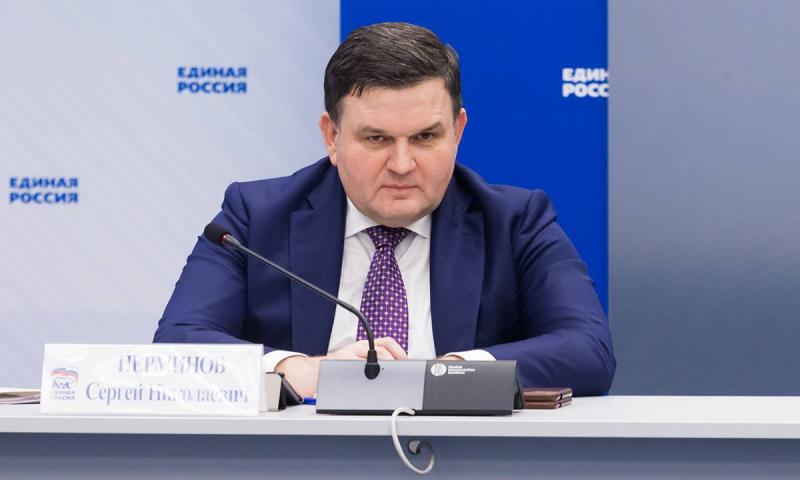 Сергей Перминов: высокая конкурентность избирательной кампании 2021 года положительно отражается на интересе людей к выборам