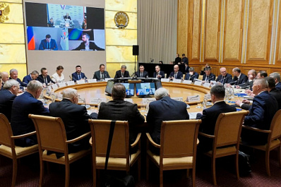 Губернатор Дмитрий Азаров 1 марта принял участие в Совете ПФО