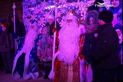 Усадьбу Деда Мороза на площади Куйбышева в Самаре открыл хозяин