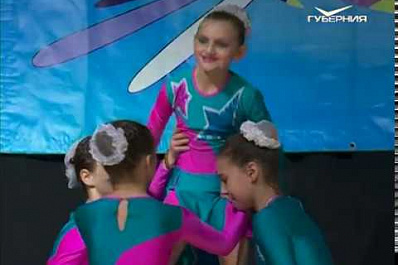 В Самаре вскрыли капсулу потомкам, оставленную советскими школьниками