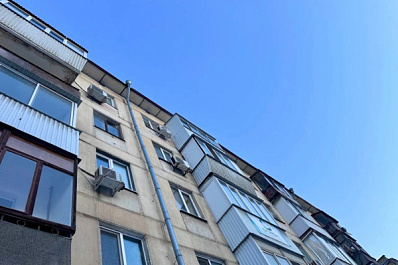 Периодичность уборки подъезда должна прописываться в договоре с управляющей компанией