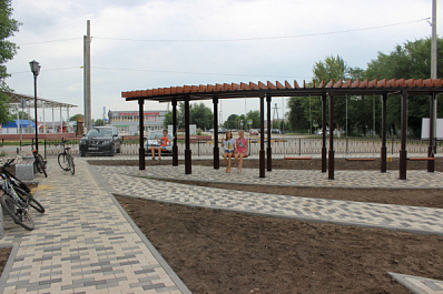 В сквере "Юность" Приволжского района появился новый арт-объект 