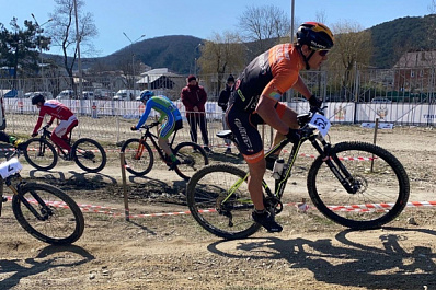 Максим Гоголев стартовал в Кубке России с победы