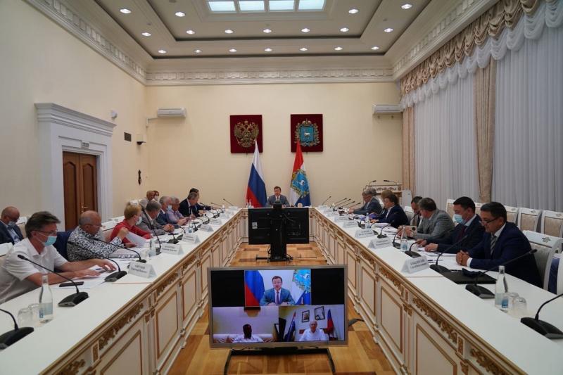 Дмитрий Азаров обсудил с депутатами Госдумы и членами СФ от Самарской области важные для региона проекты