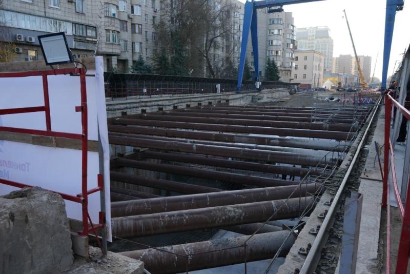 В Самаре 27 ноября завершилась проходка перегонных тоннелей на станции метро "Театральная"
