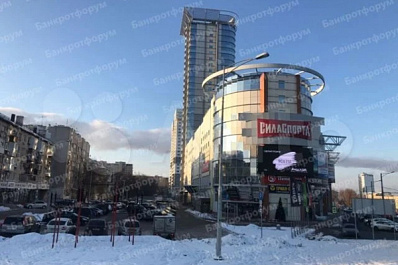 В Самаре торгово-офисный центр "Вертикаль" продадут за 890 млн рублей