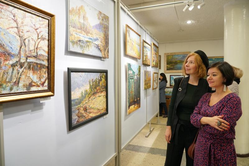 Обаяние жигулевских пейзажей: в Самаре проходит юбилейная выставка Дмитрия Мантрова