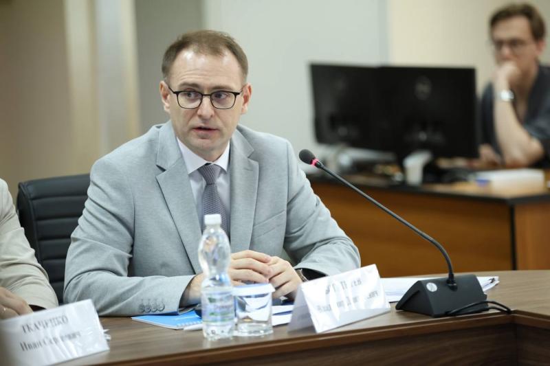 Вячеслав Федорищев: "Важнейшая для Правительства задача - поддерживать и развивать научное направление в нашем регионе"