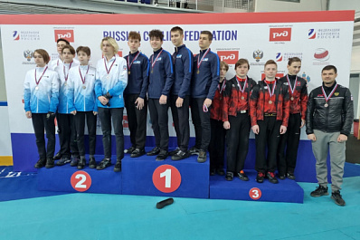 Самарские юниоры достойно выступили на первенстве России по керлингу