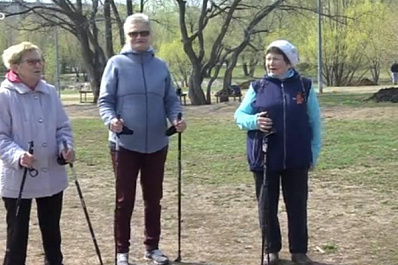 Участники клуба "Активное долголетие" проголосовали за обновление парка "Воронежские озера"