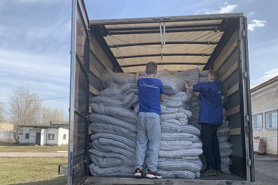 "Единая Россия" и "Дом дружбы народов" вновь отправили гуманитарную помощь в Оренбургскую область