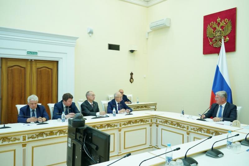 Работу по формированию бюджета обсудили с сенаторами и депутатами Госдумы