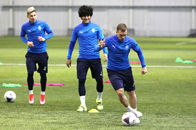 Гацкан и Алвеш сыграют в матче "Крылья Советов" - "Томь"