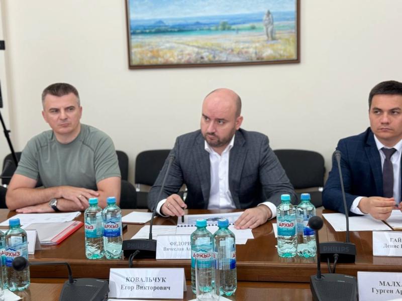 Впервые рабочая группа комиссии Госсовета по промышленности под председательством Федорищева прошла в ЛНР