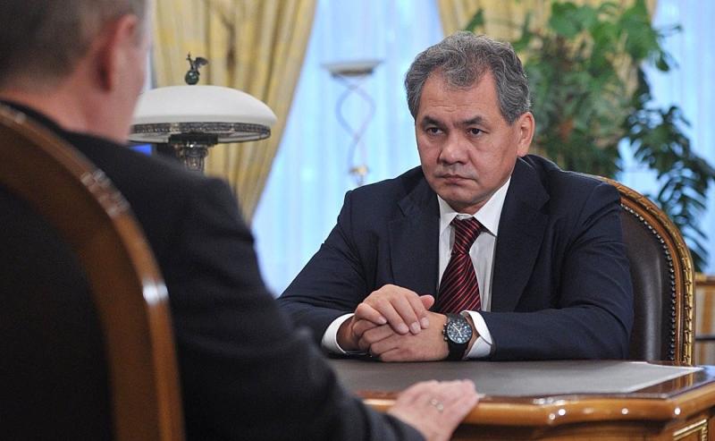 Сергей Шойгу объявил о проверке боевой готовности российских войск