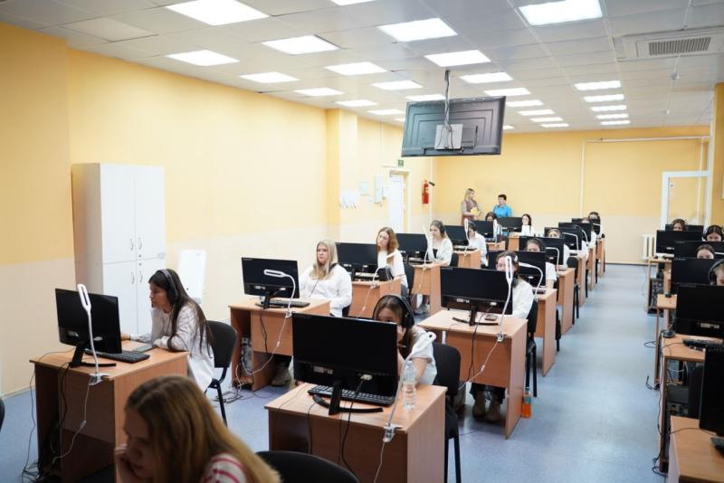 Для выпускников Самарской области прошел ЕГЭ по русскому языку