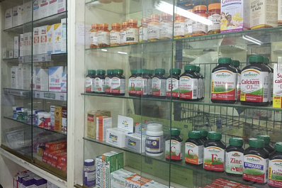 Росздравнадзор: в российских аптеках есть все обязательные лекарства