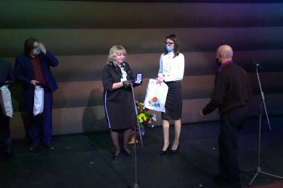 В Самаре наградили лучших пап - победителей конкурса общественного признания "Во славу отцовства"