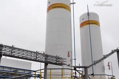 В Новокуйбышевске приступили к опытной эксплуатации новой установки по выработке реактивного топлива