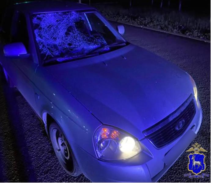 В Самарской области мужчина на электросамокате протаранил две встречные машины 