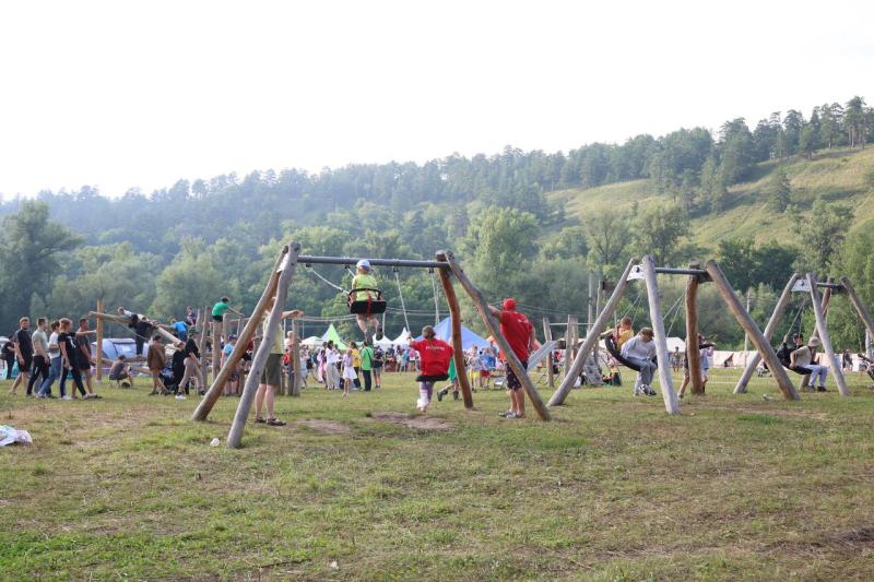 Всероссийский фестиваль бардовской песни на Мастрюковских озерах посетило 30 тысяч человек