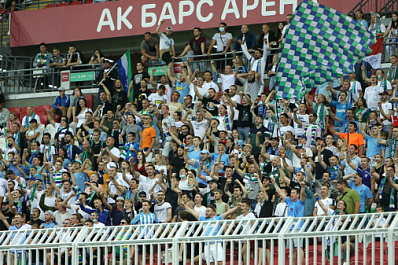 Самарские "Крылья Советов" оштрафовали за матерные кричалки болельщиков