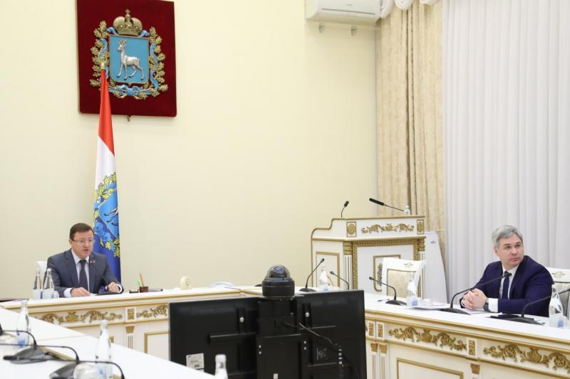 Правительство Самарской области внесло на федеральном уровне предложения по нормализации деловой жизни в России