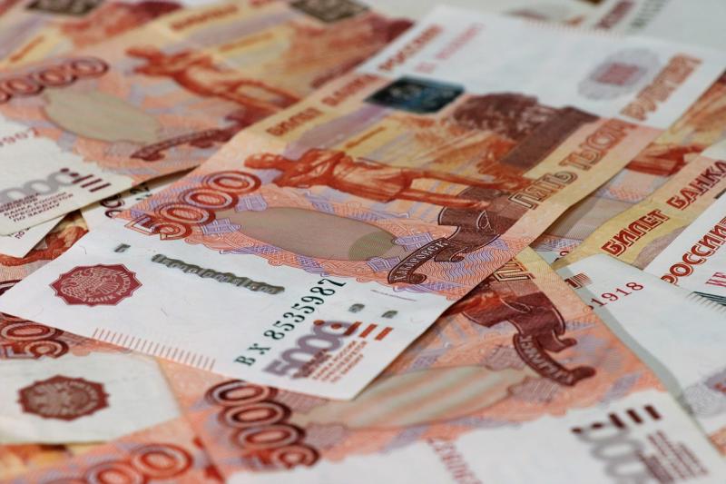 Стал известен уровень средней зарплаты в Самарской области в январе 2022 года