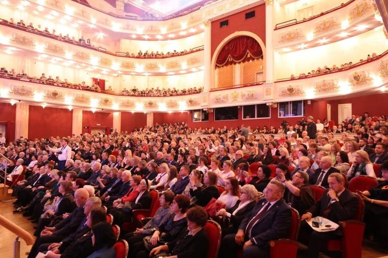 Вячеслав Федорищев: профсоюзы – важный механизм защиты прав работников и развития региона