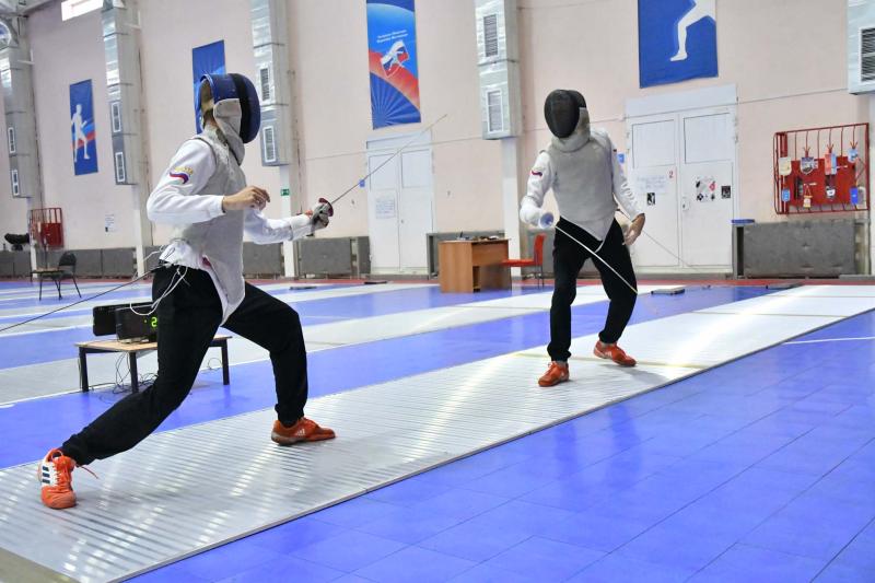 Братья-рапиристы привезли медали из Санкт-Петербурга