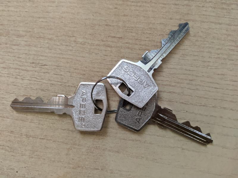 В Отрадном детям-сиротам передали ключи от новых квартир