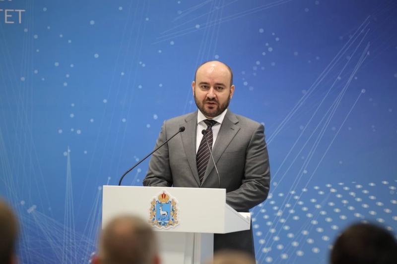 Вячеслав Федорищев: "Важнейшая для Правительства задача - поддерживать и развивать научное направление в нашем регионе"