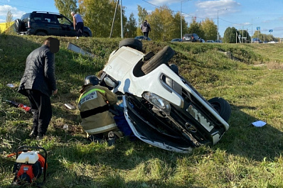 В Самарской области 3 октября в аварии на трассе погиб водитель