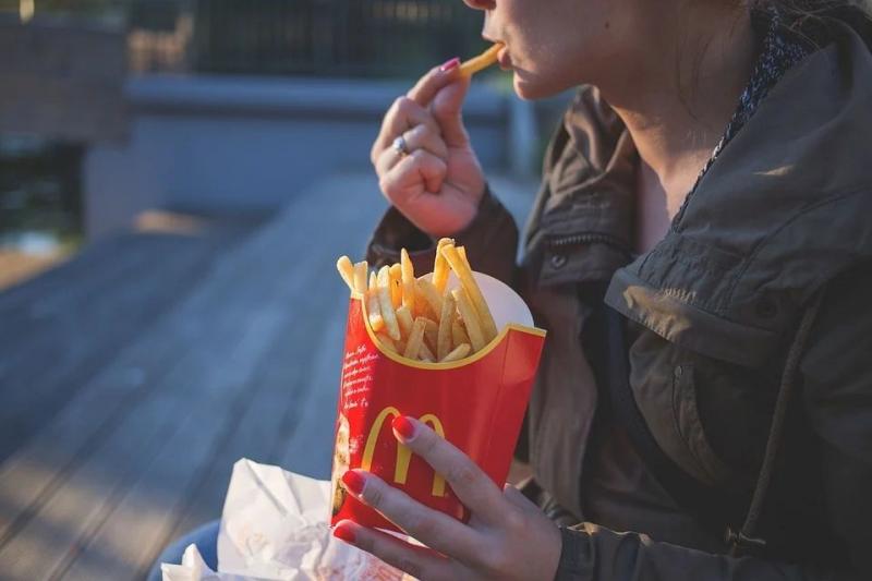 McDonald’s продаст свой бизнес в России текущему лицензиату Александру Говору