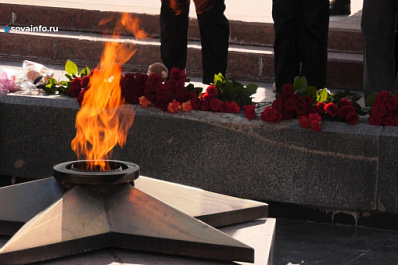 Итоги недели: траур по жертвам теракта, авто для медиков, Самарская область примет детей Белгородчины