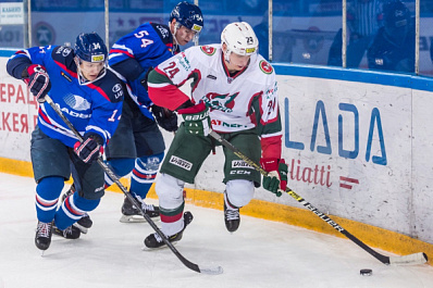 Тольяттинская "Ладья" в первом матче всухую проиграла "Ирбису"