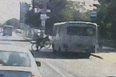 В Самаре водитель маршрутки проехал на "красный" и сбил велосипедиста на зебре