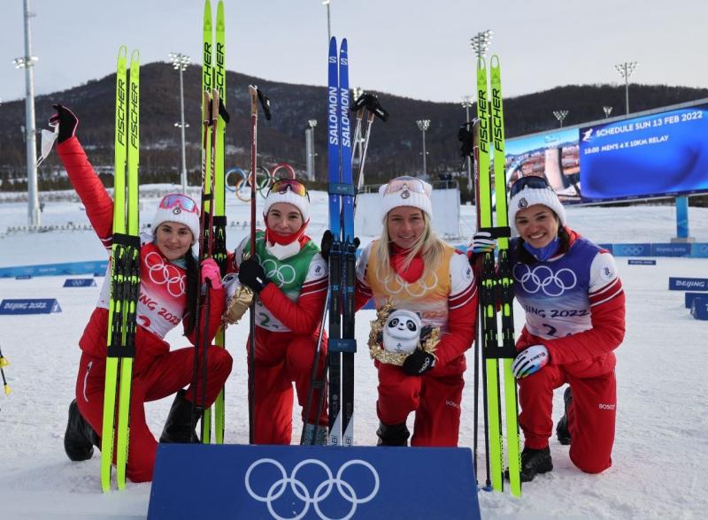 Золото в лыжной эстафете, борьба фигуристов в ритм-танце: итоги 8-го дня Олимпиады в Пекине