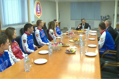 Министр спорта Самарской области встретился с призерами чемпионата Европы по велоспорту