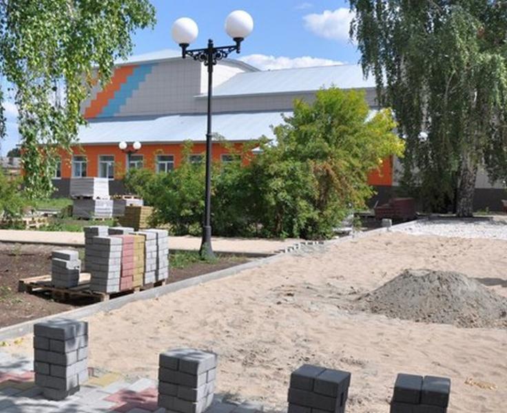 В Клявлино Самарской области Молодежный сквер обновят к середине июля 