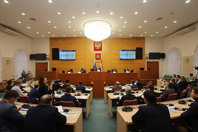 Дмитрий Азаров встретился с Советом областной думы